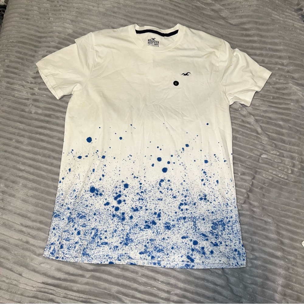 Hollister Tee